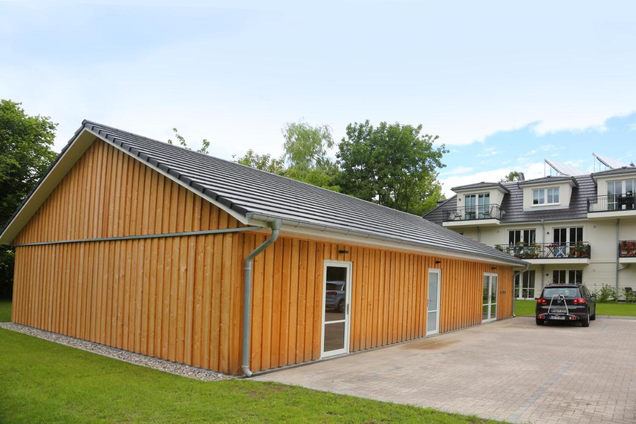 Haus Passat - Ferienwohnungen Ostseebad Nienhagen Exterior photo